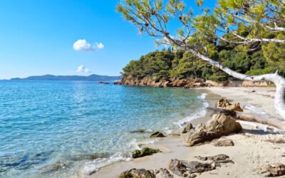 Top 5 des plus belles balades en bateau au départ de Hyères